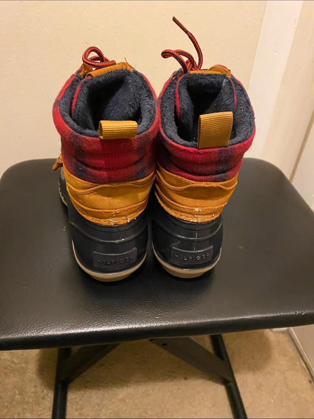 Tommy Hilfiger Ladies Navy, Tan and Red Duck Boots. Size 8m